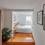 Casa Da Adelaide * Lisboa