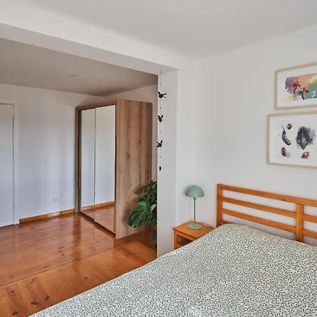 Lägenhet Casa Da Adelaide Lisboa
